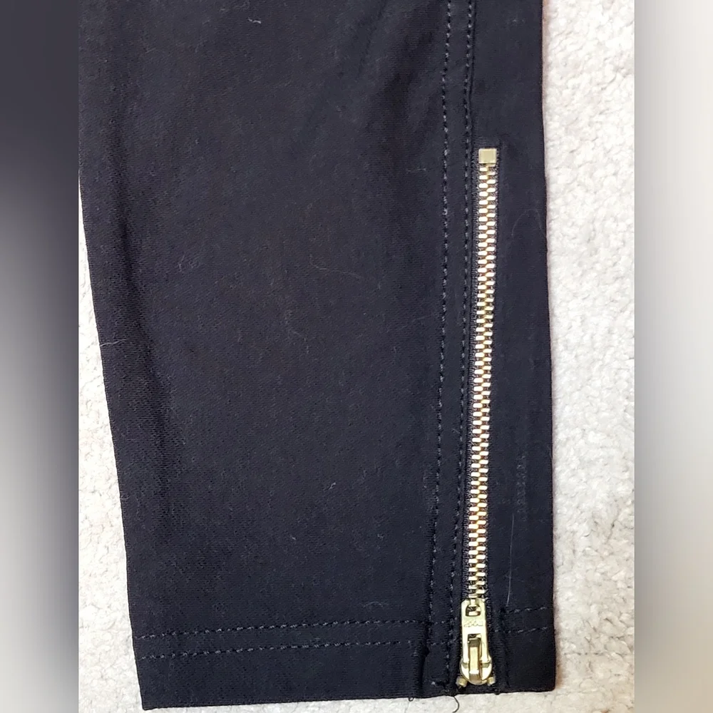 H&M Black Leggings with Gold Zip-Hem Detail - Size M